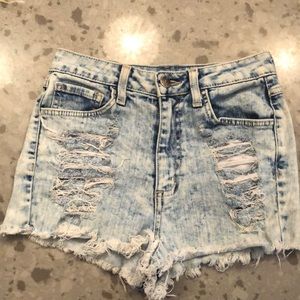 high wasted ripped shorts!